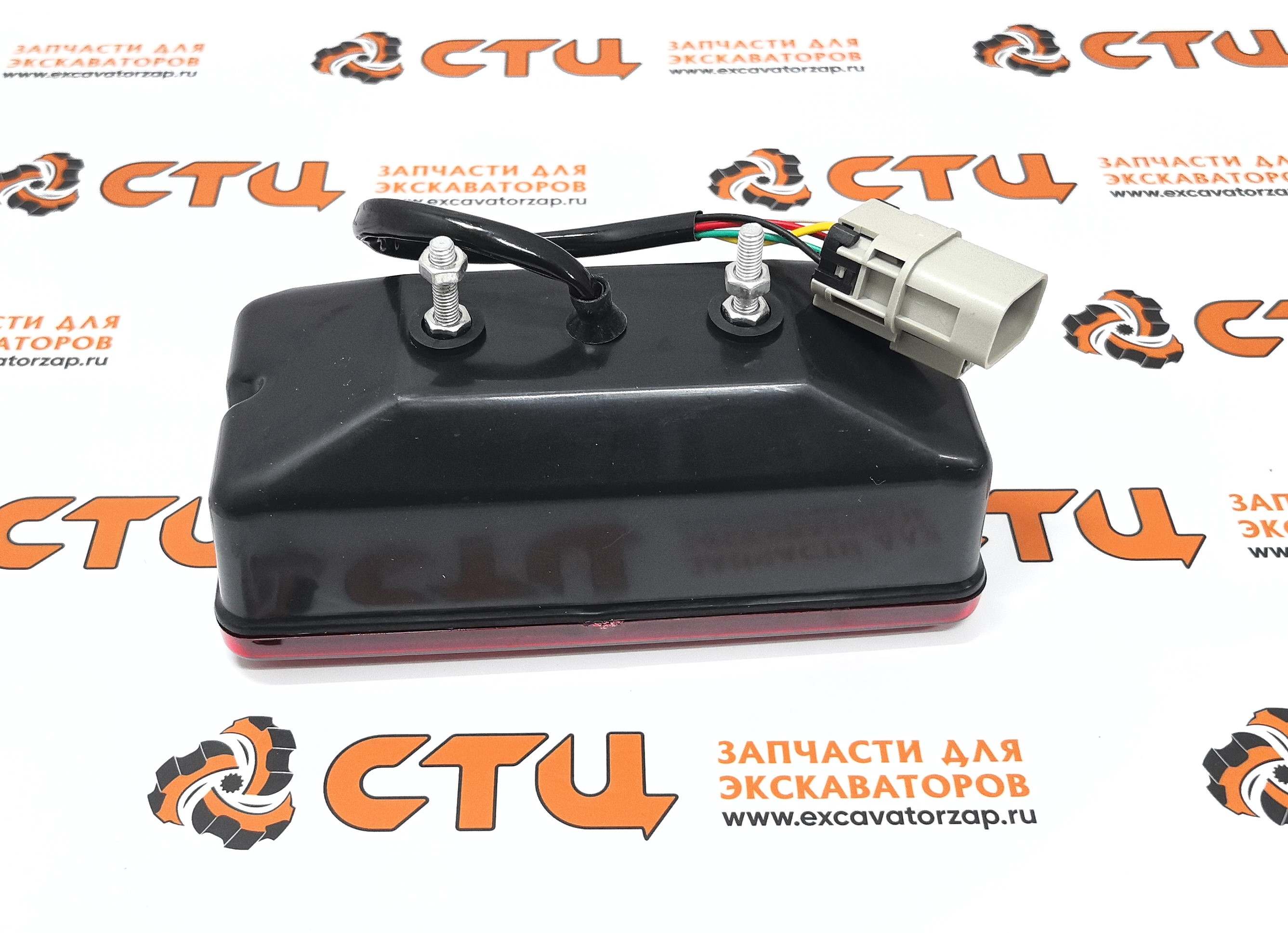 Фонарь задний K1036247 левый экскаватора Doosan DX55W, E55W